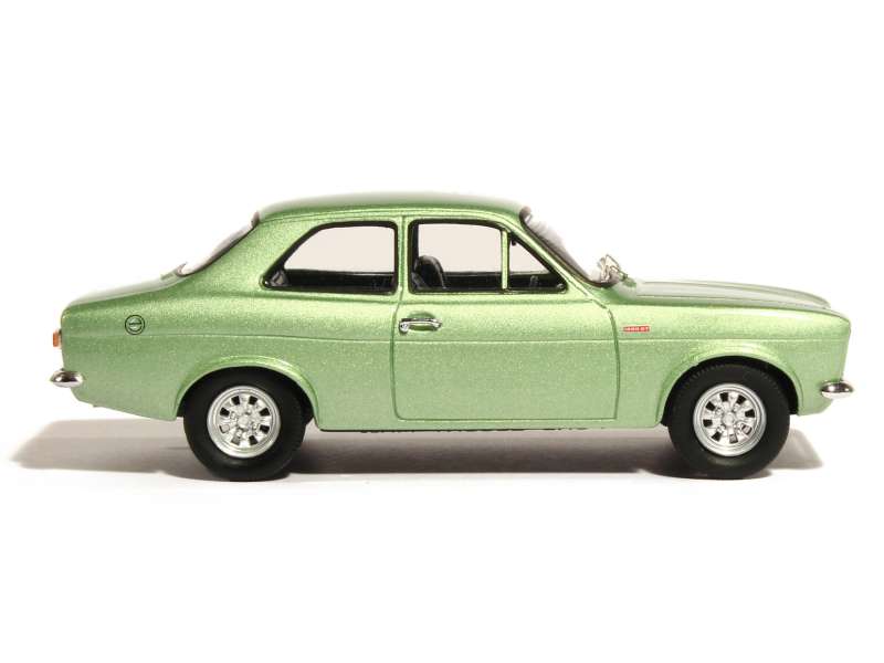 Green ford escort 1300 #10