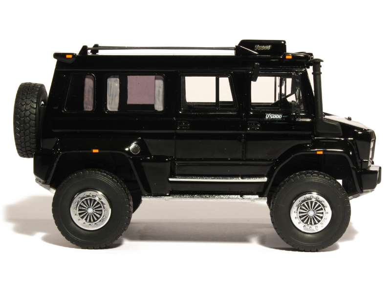 81169 Mercedes Unimog U5000 Wagon 2012