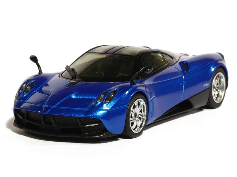 81193 Pagani Huayra 2012