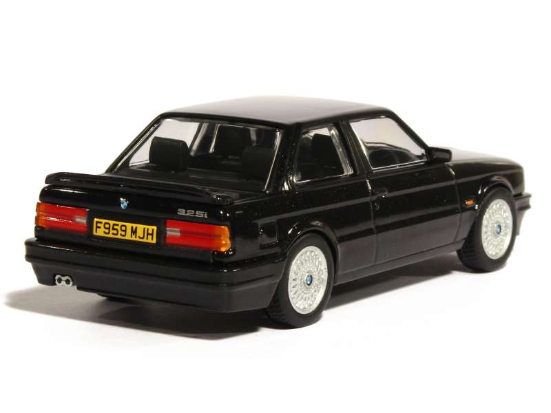 81198 BMW 325i Coupé M-Technic 2/ E30 1990