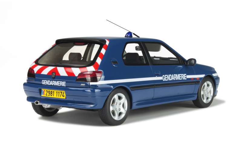 81372 Peugeot 306 S16 Gendarmerie BRI 1998