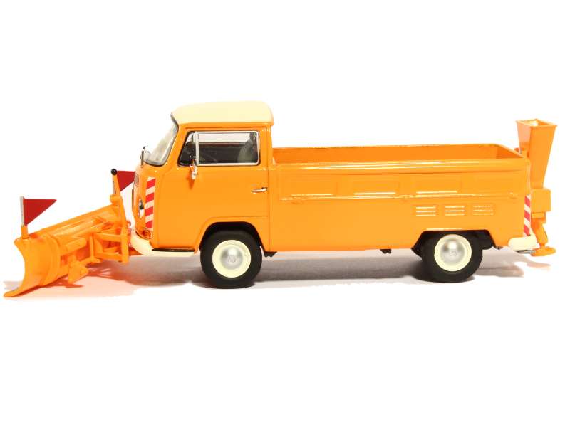 81455 Volkswagen Combi T2a Pick-Up Chasse Neige