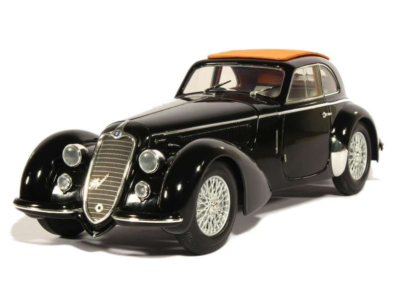 Alfa Romeo - 8C 2900B Longo 1938 - Minichamps - 1/18 - Autos