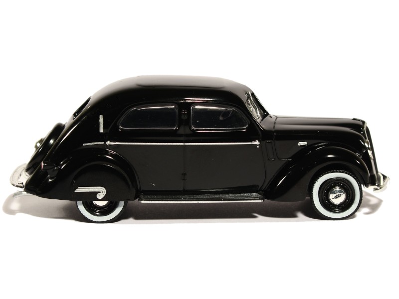 81679 Volvo PV36 Carioca 1935