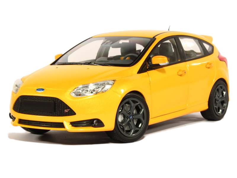 Ford Focus ST 2011 Minichamps 1/18 Autos Miniatures Tacot