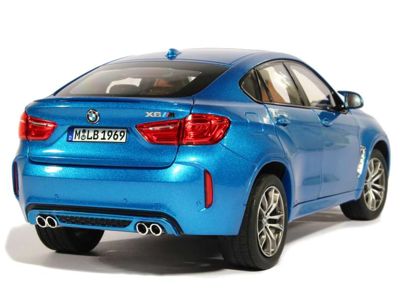 81836 BMW X6M/ F86 2015