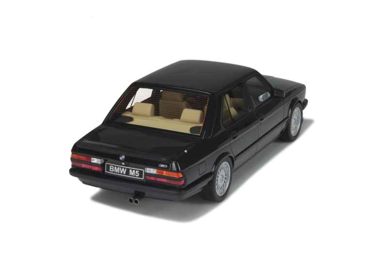 81863 BMW M5/ E28 1984