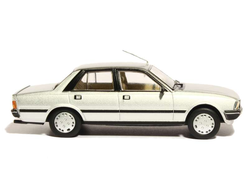 Peugeot 505 STI 1981 Odeon 1/43° – Les Miniatures
