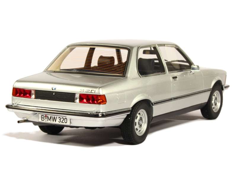 82021 BMW 320/ E21 1978