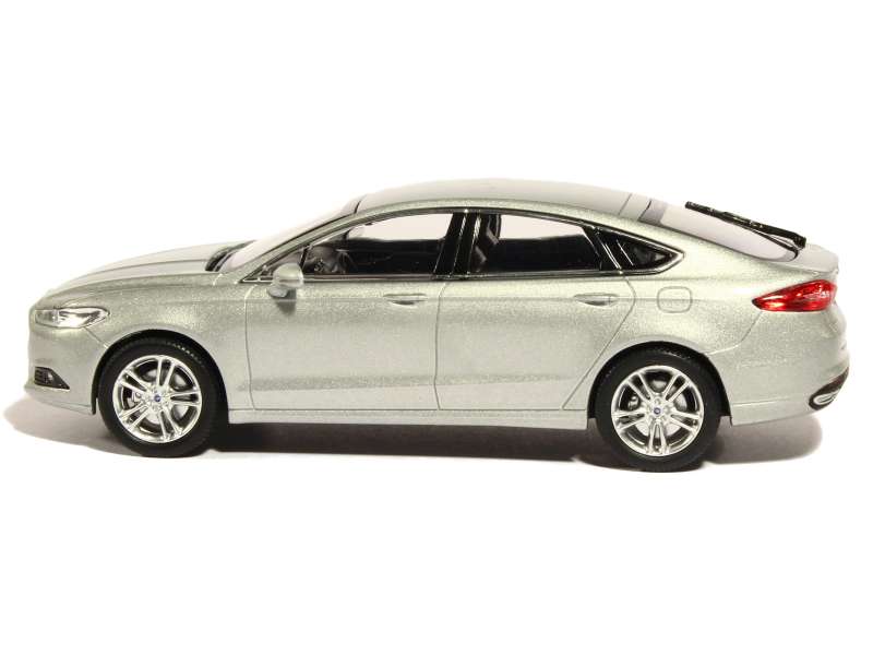 82030 Ford Mondéo 2014