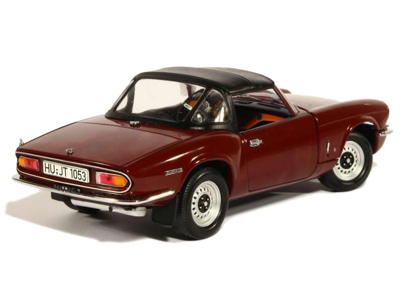 1/18★TRIUMPH SPITFIRE MK-Ⅳ 1970★トライアンフ 1/18☆TRIUMPH SPITFIRE MK-Ⅳ 1970☆トライアンフ - メルカリ