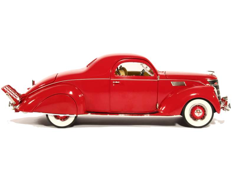 82255 Lincoln Zéphyr 1937