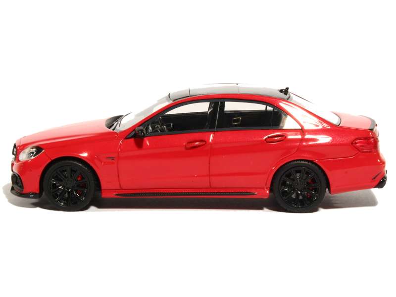 1/43 限定600台 ブラバス850 E63 Eクラス 2015 1/43 限定600台 ブラバス850 E63 Eクラス 2015