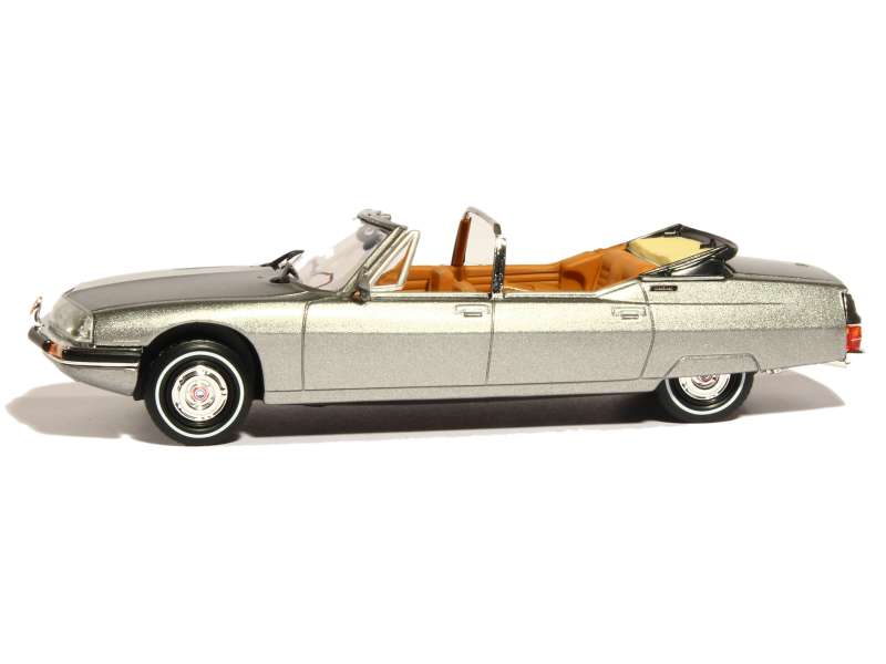 82374 Citro&euml;n SM Pr&eacute;sidentielle 1972