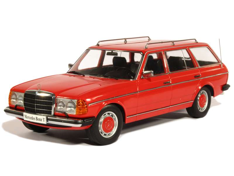 82445 Mercedes 250T/ S123 Break 1980