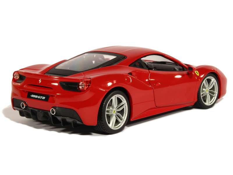 82446 Ferrari 488 GTB 2015
