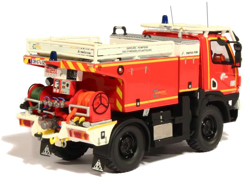 82463 Mercedes Unimog U20 CCF Pompiers 2010