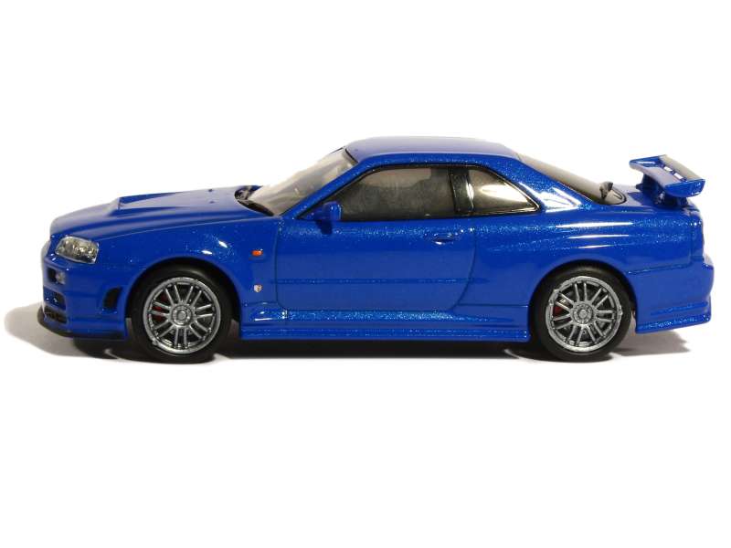 82504 Nissan Skyline GT-R Fast & Furious 2002