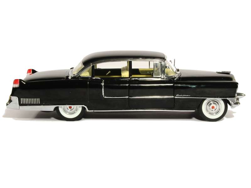 82505 Cadillac Fleetwood Series 60 1955