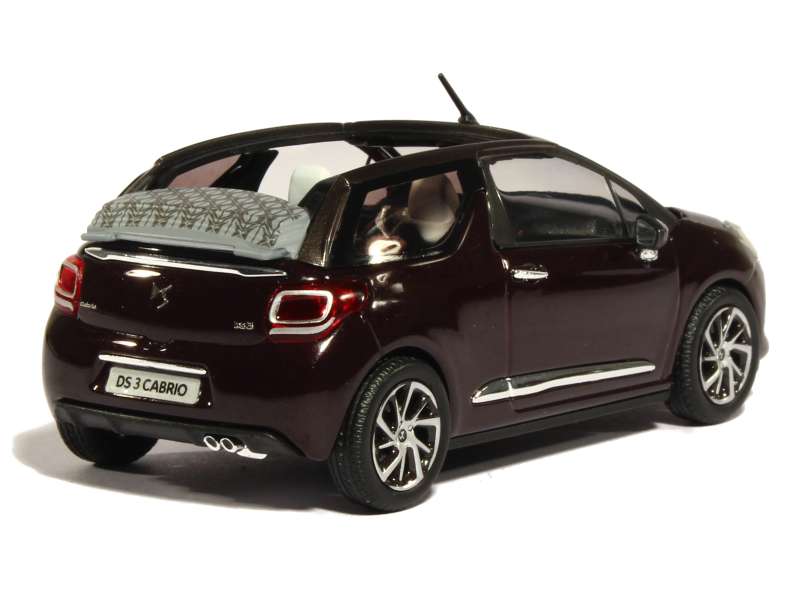 82591 Citroën DS3 Cabrio 2016