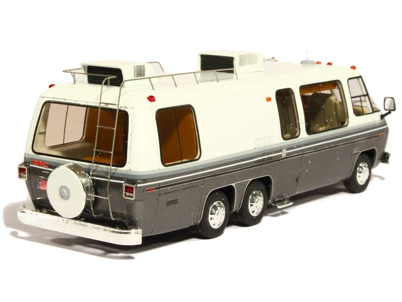 Camping-car miniature GMC Motorhome au 1/43e de chez Néo - Actus