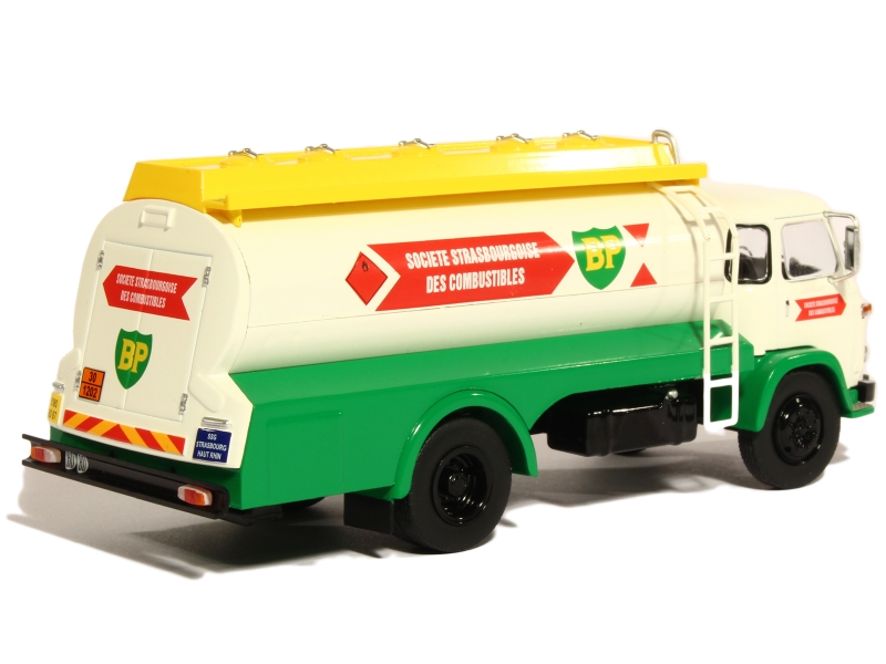 83105 Saviem SM8 Citerne BP 1974