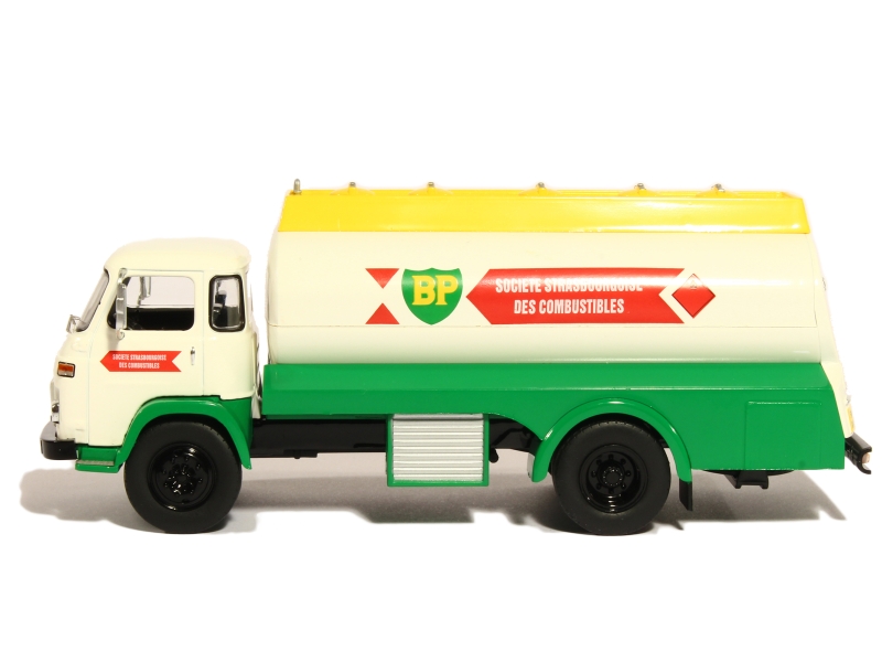 83105 Saviem SM8 Citerne BP 1974