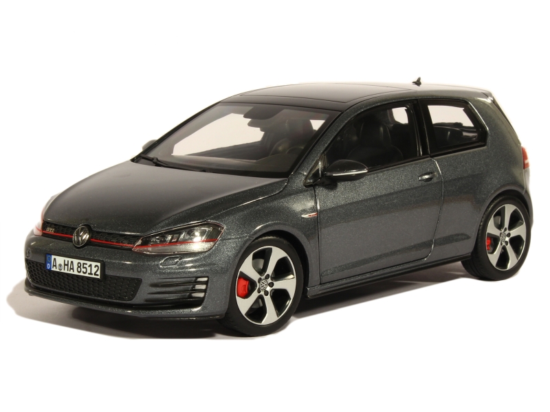 Volkswagen - Golf VII GTi 3 Doors 2013 - Norev - 1/18 - Autos