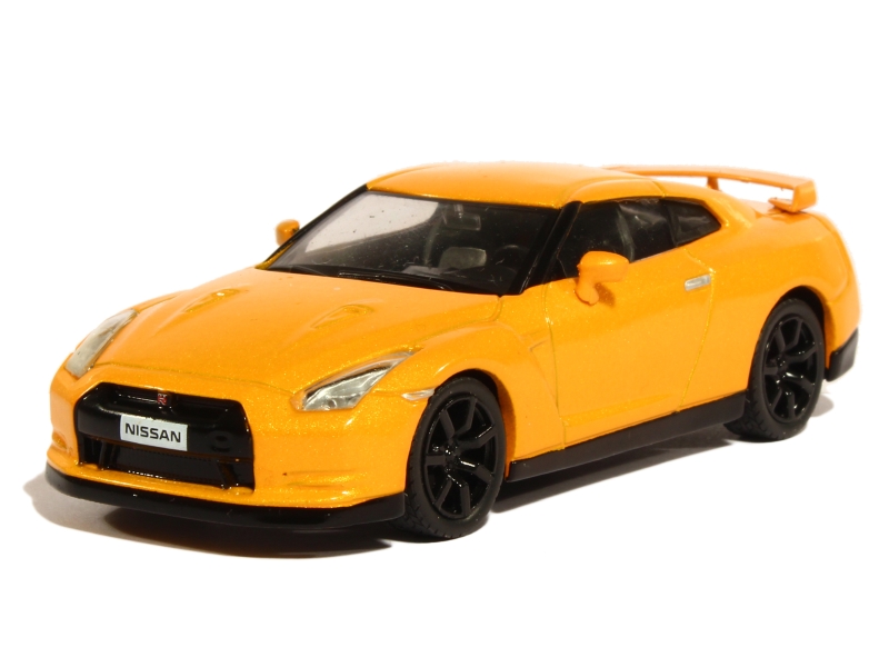 83277 Nissan GT-R R35 2008