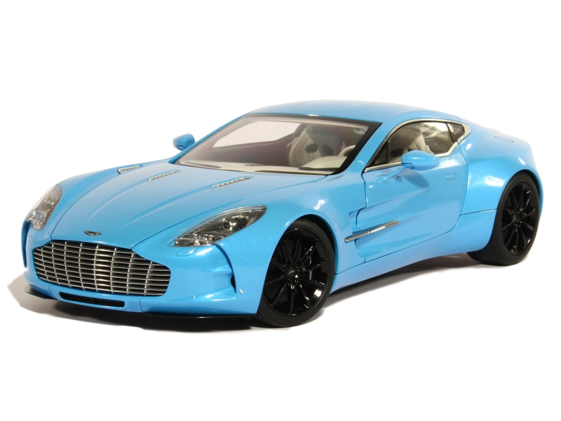 83294 Aston Martin One-77 2009
