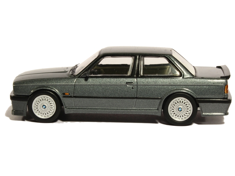 83471 BMW 325i Coupé M-Technic/ E30 1987