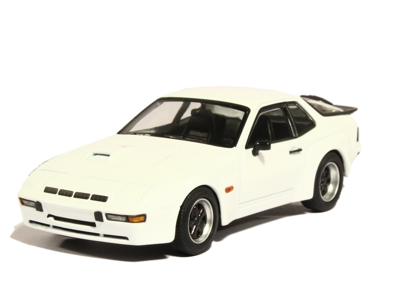Maxichamps - Porsche 924 GT 1981 - 1 43 Maxichamps - Porsche 924 GT 1981 - 1 43