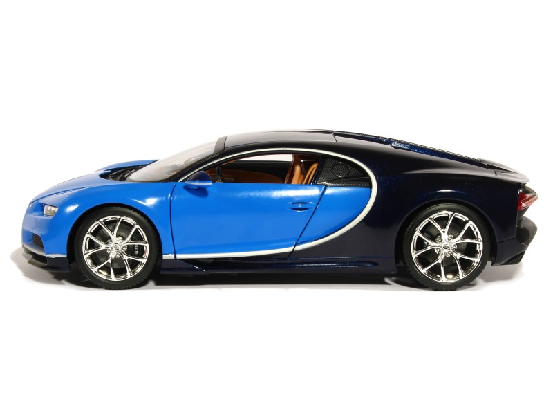 83510 Bugatti Chiron 2016
