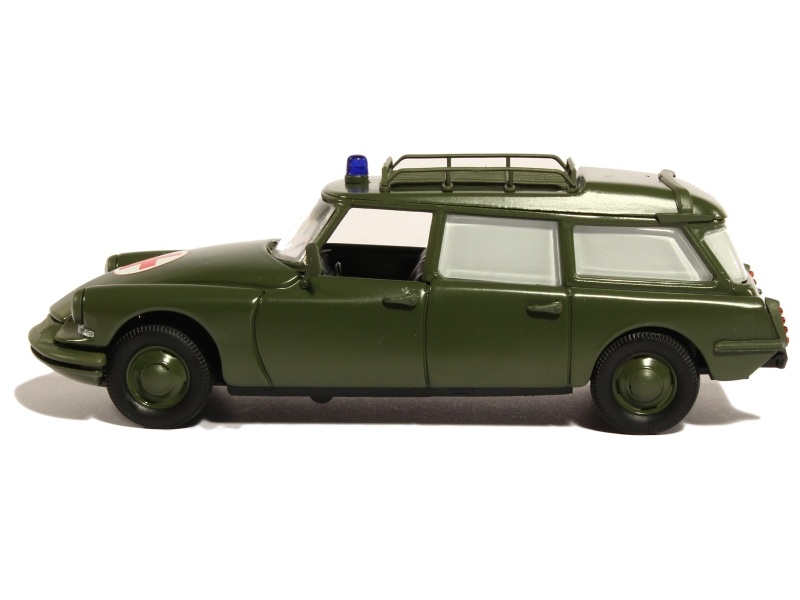 83580 Citroën DS Break Ambulance Militaire 1960