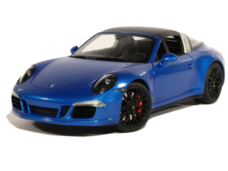 83589 Porsche 911/991 Targa 4 GTS 2015