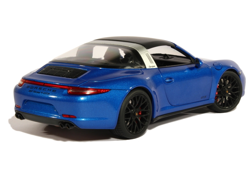83589 Porsche 911/991 Targa 4 GTS 2015