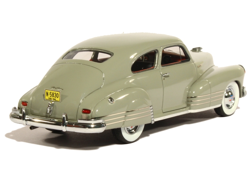 83647 Chevrolet Fleetline Coup&eacute; 1948