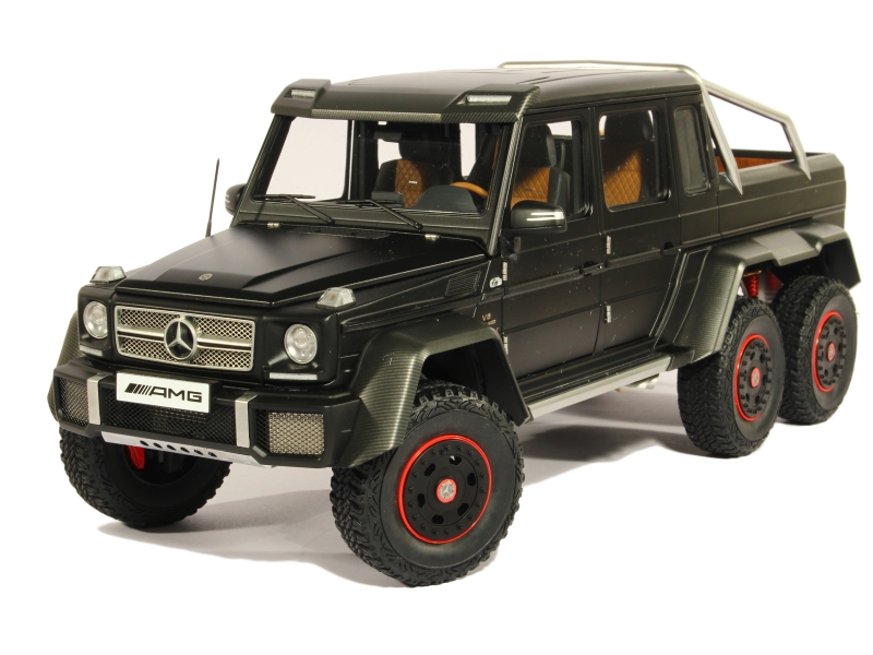Modèle Réduit Mercedes G63 AMG 6x6 (W463 2013) - Échelle 1/24 Par Welly - Neuf En Boîte