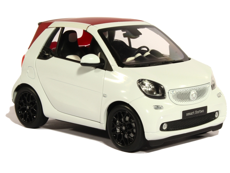 83701 Smart Fortwo Cabriolet 2016