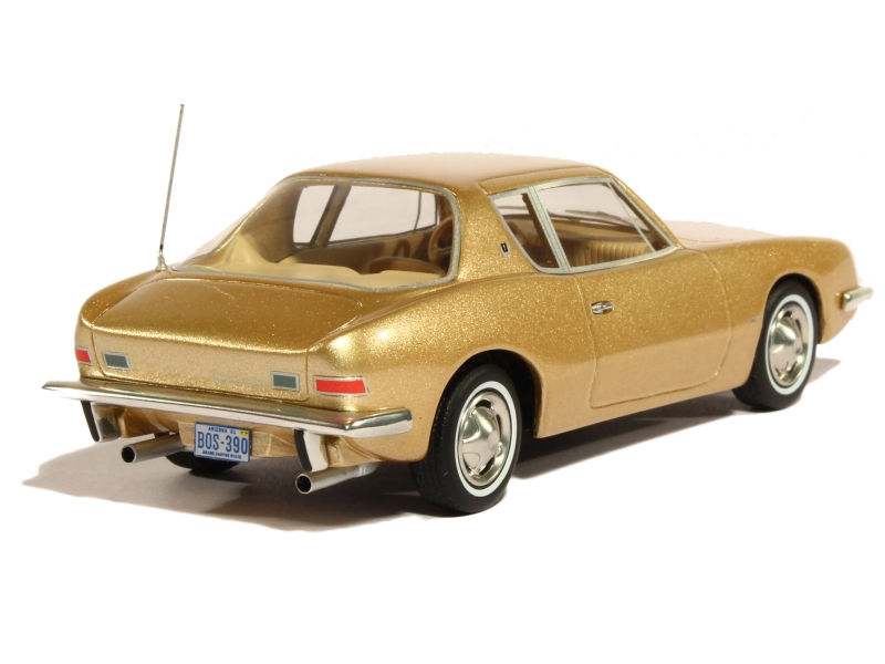 83804 Studebaker Avanti 1963