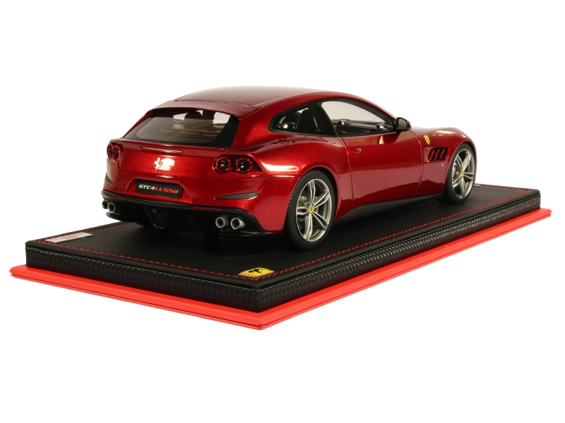 Ferrari - GTC4 Lusso Geneva Motorshow 2016 - MR - 1/18