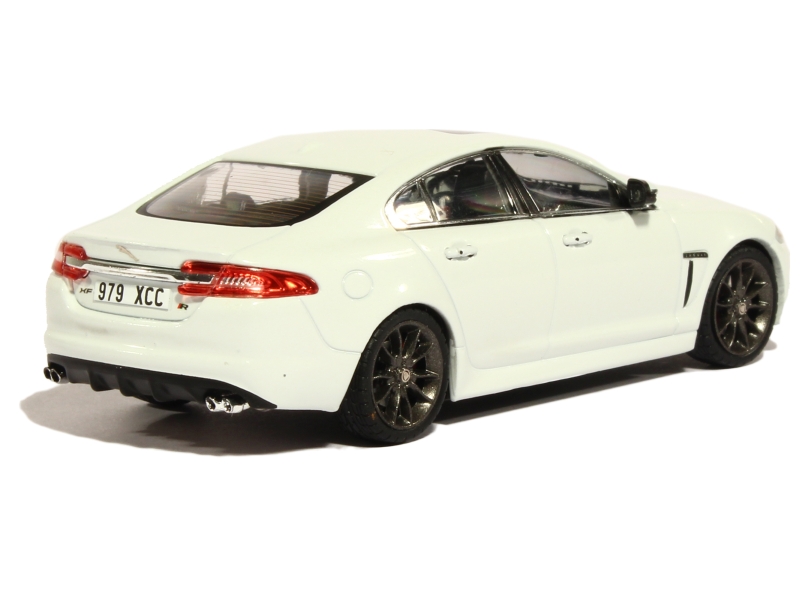 83919 Jaguar XFR 2010