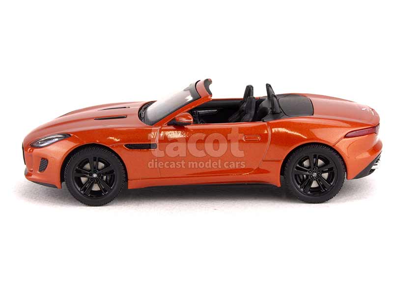 83927 Jaguar F-Type V8S Cabriolet 2013