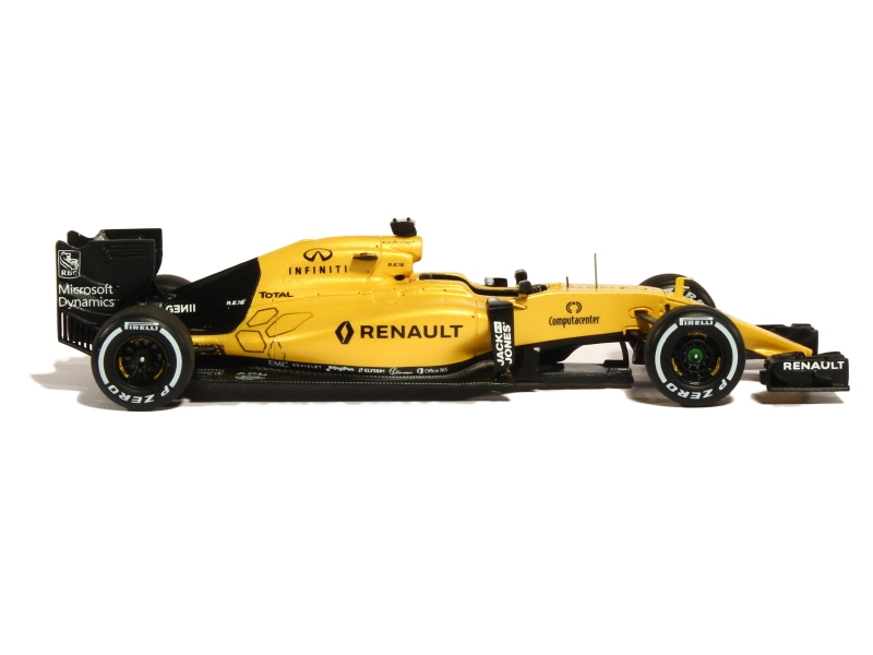83946 Renault R.S.16 2016