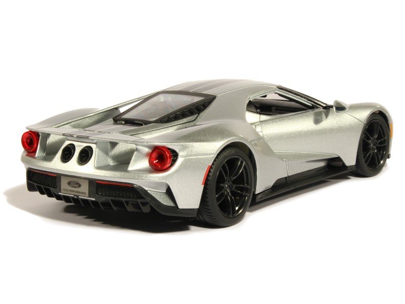 83979 Ford GT 2017