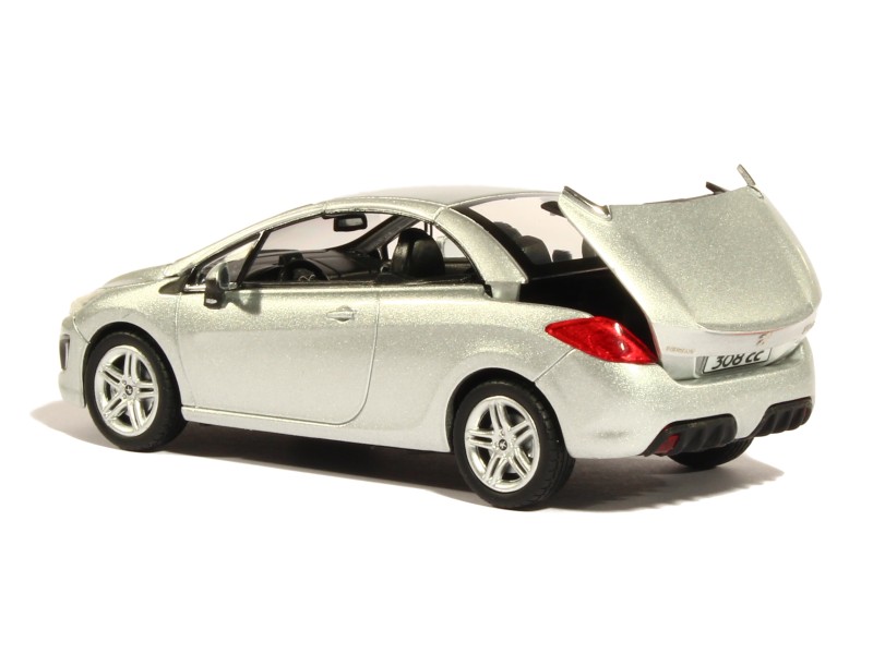 84069 Peugeot 308 CC 2011