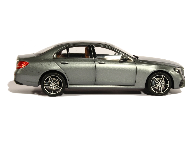 84141 Mercedes E Class AMG Line/ W213 2016