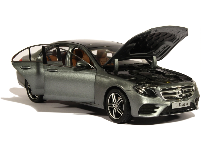 Mercedes E-Klasse (W213) AMG Line, matt-grau, 2016, Modellauto,  Fertigmodell, I-iScale 1:18 : I-iScale: : Toys & Games
