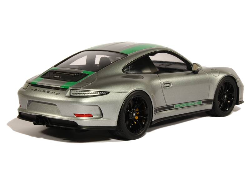 84204 Porsche 911/991 R 2016