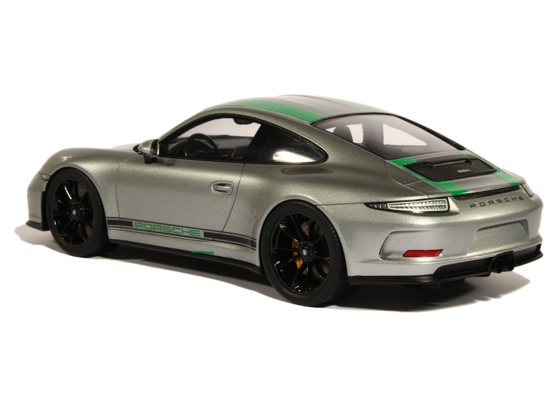 84204 Porsche 911/991 R 2016